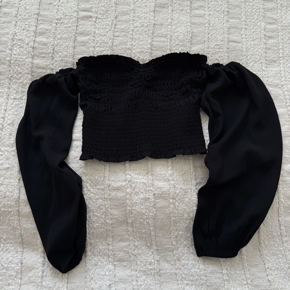 Abercrombie Black Off-Shoulder Women's Top